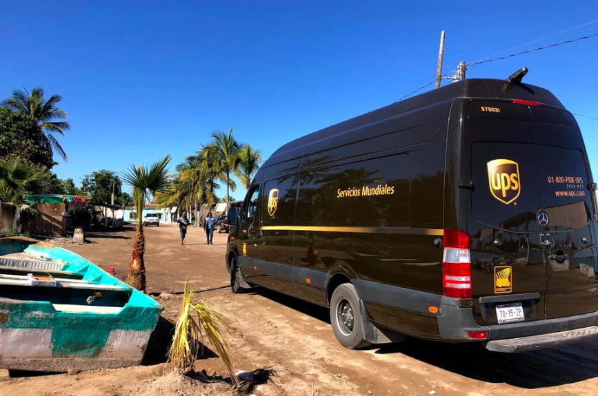 Entrega de juguetes en Huatabampo, Sonora