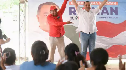 Simpatizantes y militantes del PT expresan apoyo a Renán Barrera tras abandonar a Morena