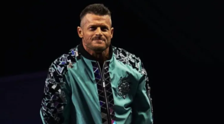 wwe-evan-bourne-actualidad-comparado-rey-mysterio.jpg