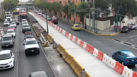 carros circulan cdmx