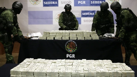 Dinero del CJNG