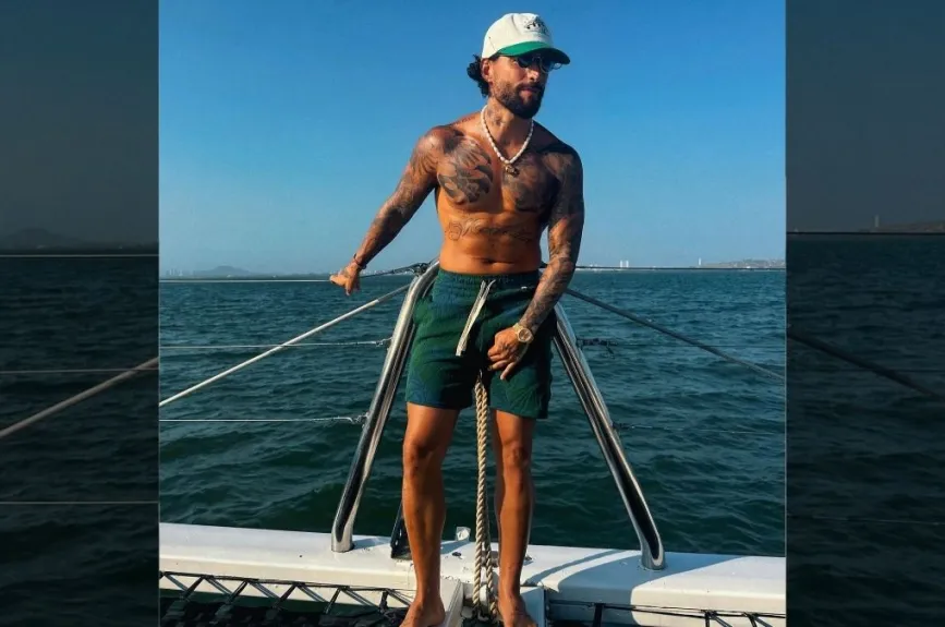 Maluma con gorra.jpg