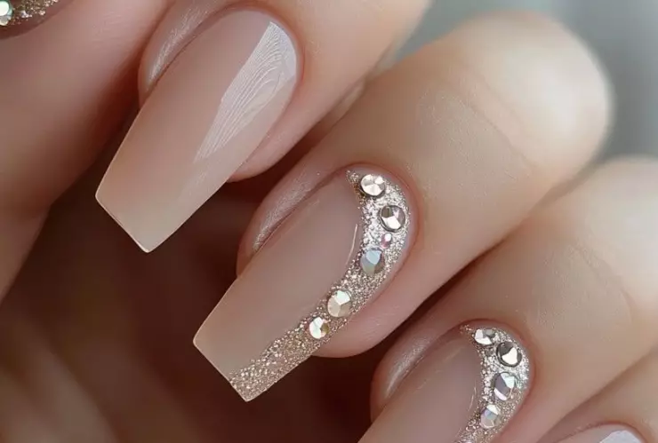 47 diseños de uñas para boda que puedes elegir para ese día especial: o incluso si eres invitada