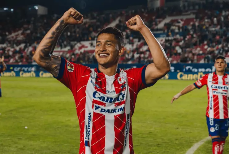 Eduardo Águila es el jugador que busca Cruz Azul