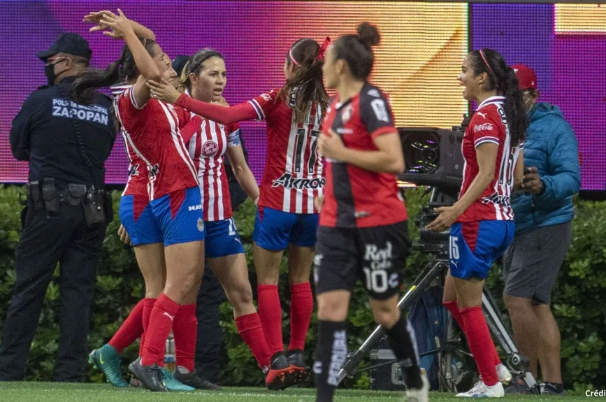 17 semifinales liga mx femenil chivas vs atlas.jpg