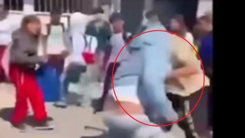 Filtran el momento exacto de estudiante siendo apuñalado por su compañero en secundaria