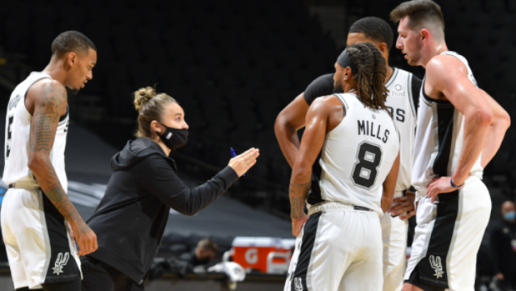 Spurs de San Antonio Becky Hammon