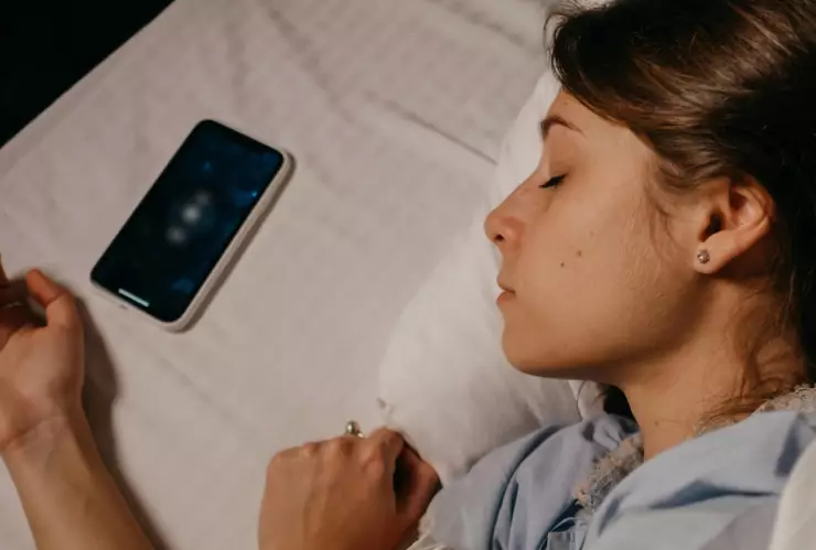 Dormirse a la 1 de la madrugada.jpg