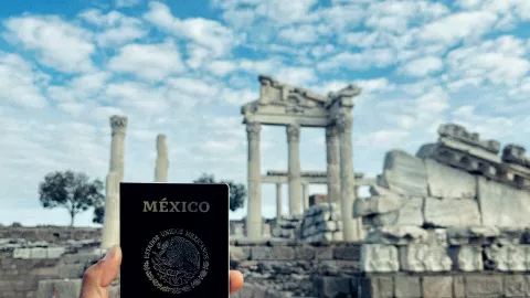 PASAPORTE MEXICANO