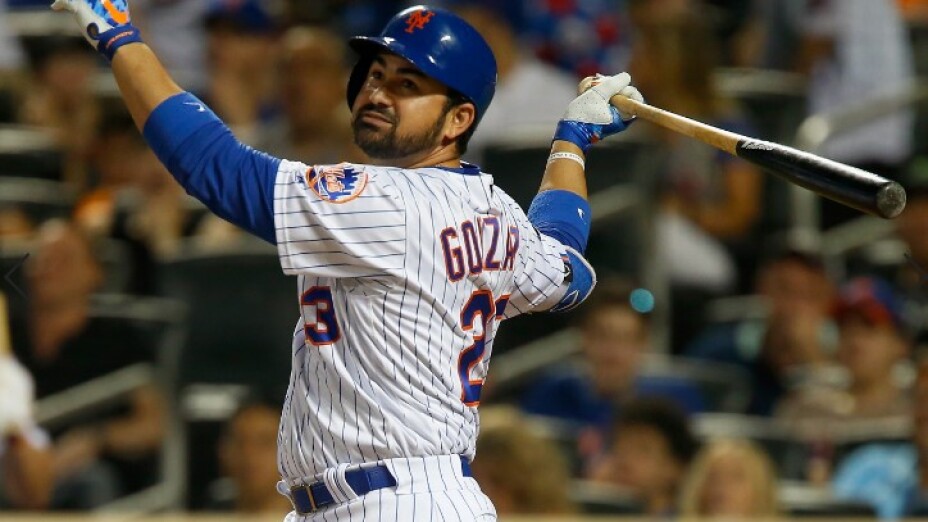 Adrián González