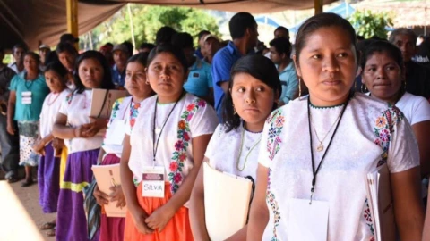 En 9 de cada 10 municipios indígenas del país, más del 60% de la población se encontraba en situación de pobreza, según Coneval.jpeg