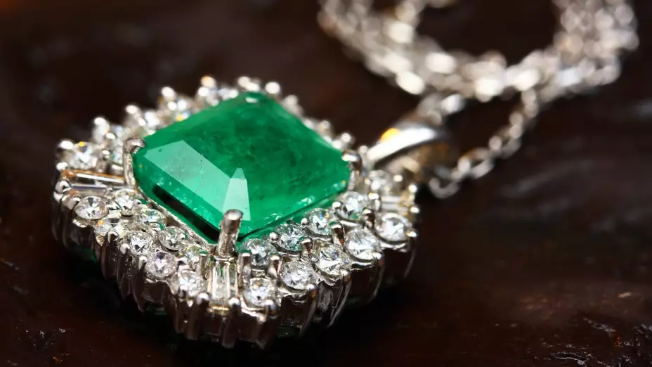 Roban joyería en Estados Unidos.