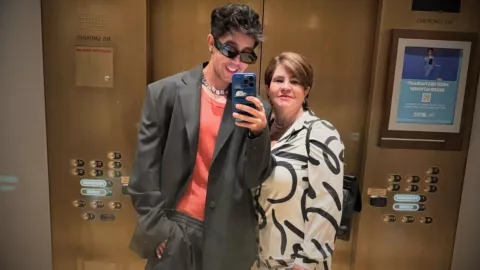 Derek Trejo se despide de su mamá.jpg