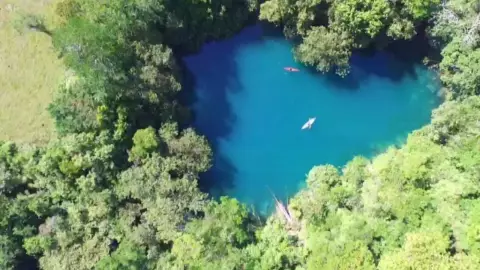 cenote en forma de corazon enamora en veracruz