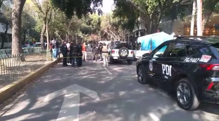 CDMX: Asaltan a un hombre y la matan a tiros cerca de Parque México, en la colonia Roma
