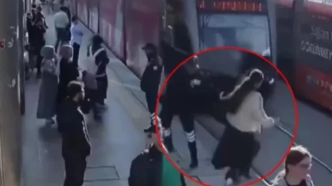 video guardia salva joven Turquía.png