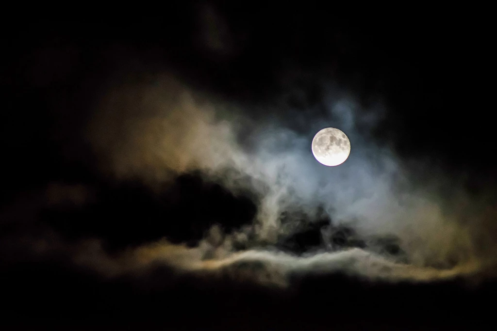 Luna fría diciembre