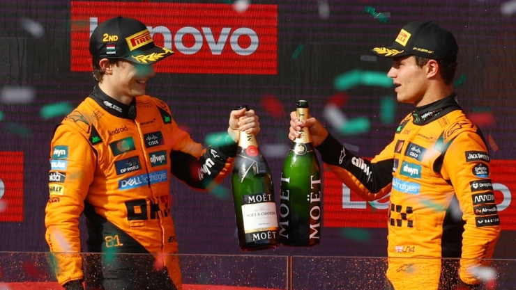 Lando Norris y Oscar Piastri