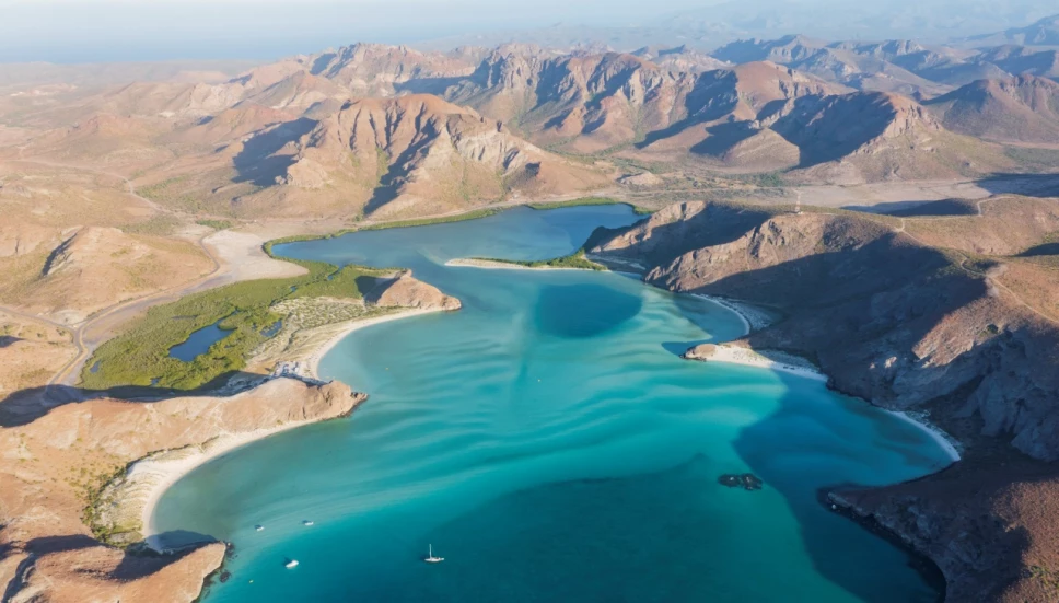 Playa Balandra fue elegida una de las más bonitas del mundo: Cómo viajar y qué hacer