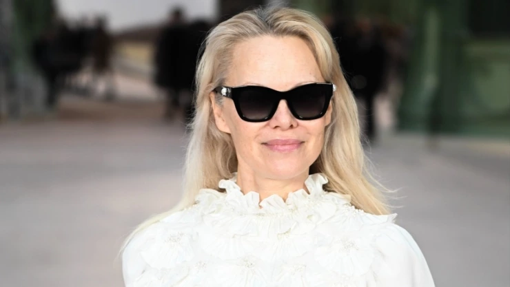 Pamela Anderson asegura que la actuación fue su mecanismo de defensa