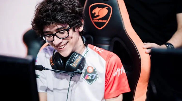 Josedeodo revela a su nuevo equipo