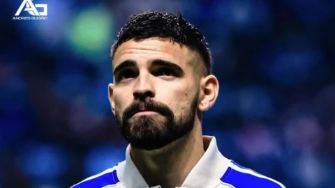 Nicolás Larcamón Chivas