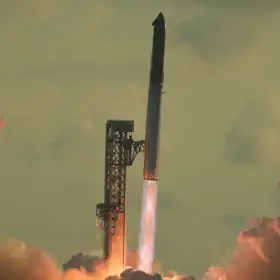 Cohete Starship de SpaceX despega desde Starbase, Texas.