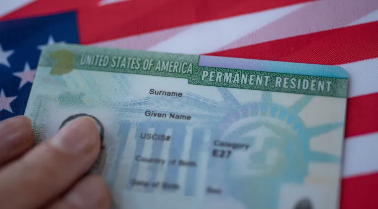 Las diferencias entre la Green Card y la ciudadanía estadounidense.jpg