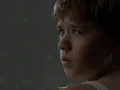 Escena de la película ‘El Sexto Sentido’ (Sixth Sense) con Halley Jeol Osment y Bruce Willis por Azteca 7.
