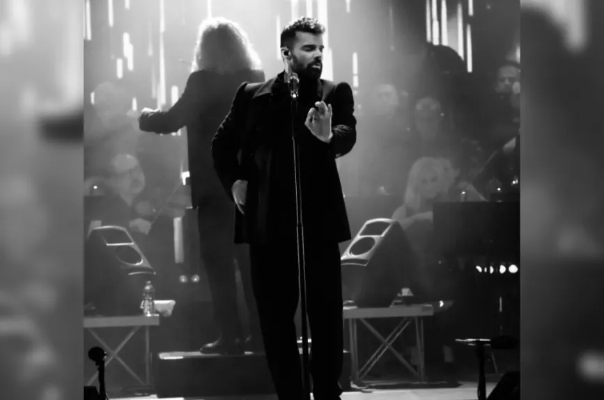 Nos interpretará en el escenario de La Academia “Tal Vez” de Ricky Martin.