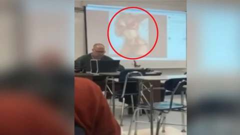 Maestro proyecta mujeres sensuales