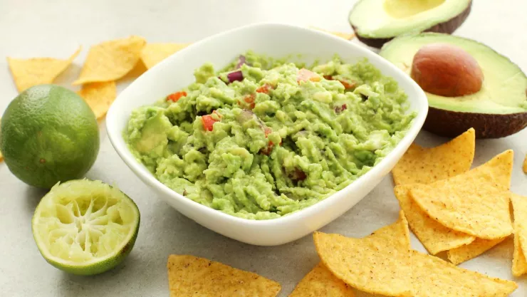 Costo del guacamole durante el Super Bowl en 2025
