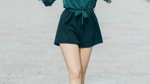 short tiro alto.jpg