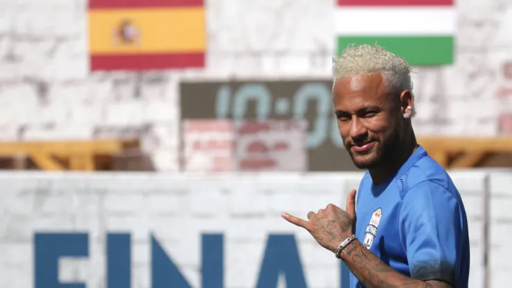 Policía descarta cargos sobre Neymar