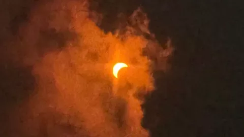 Las inéditas imágenes que dejó el eclipse desde Texas.jpg