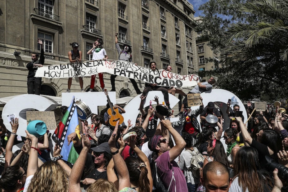 Protesta masiva Jóvenes