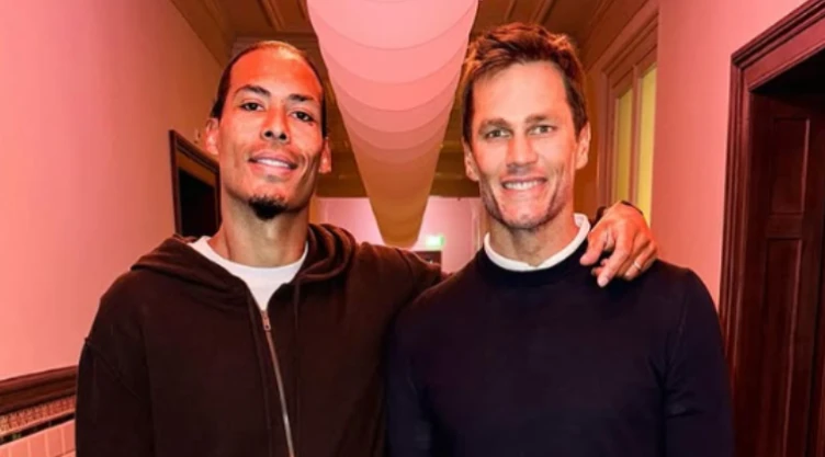 tom-brady-clono-mascota-cuanto-costo.png