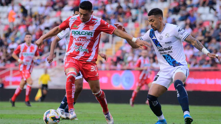 NECAXA PUEBLA.jpg