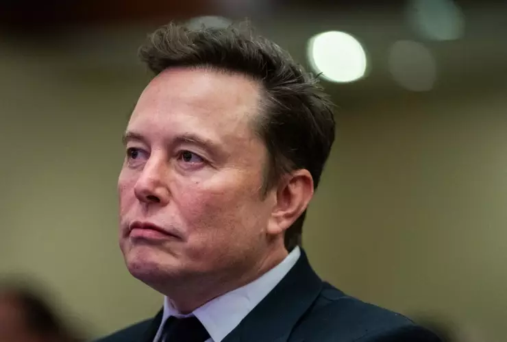 Elon Musk y su predicci&oacute;n sobre el futuro en la inteligencia artificial y el trabajo