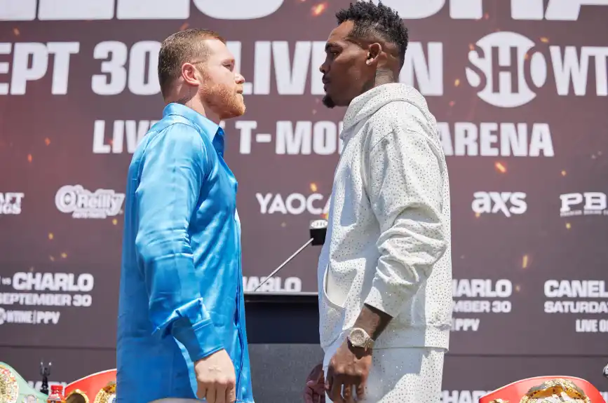 Canelo Charlo Los Angeles Box Azteca