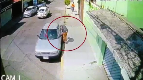 intento robo autos héroes de puebla video.jpg