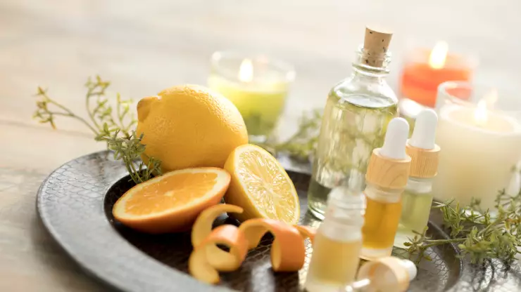 Tu baño quedará oliendo a hotel de 5 estrellas: el truco con papel higiénico y aceites esenciales que es infalible