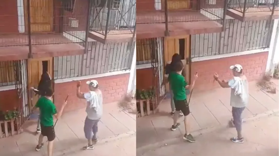 ¡Imágenes sensibles! Apuñalan a una mujer en el cuello luego de una riña