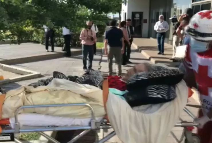 Pensión camilla de hospital Reynosa mujer