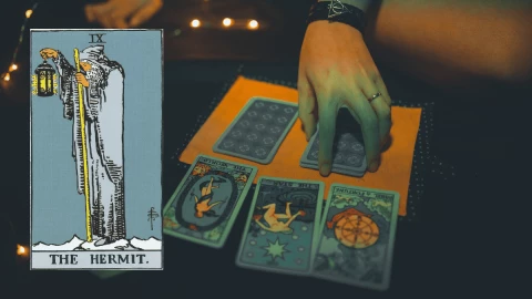 ¿Qué significa que te salga el arcano de ‘el ermitaño’ en el tarot Esto representará en el 2026.png