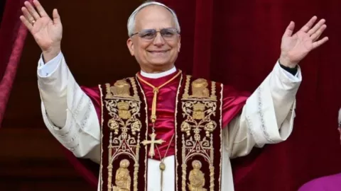 Robert Prevost hace historia en el Vaticano: ¿Cuántos Papas no europeos han existido?