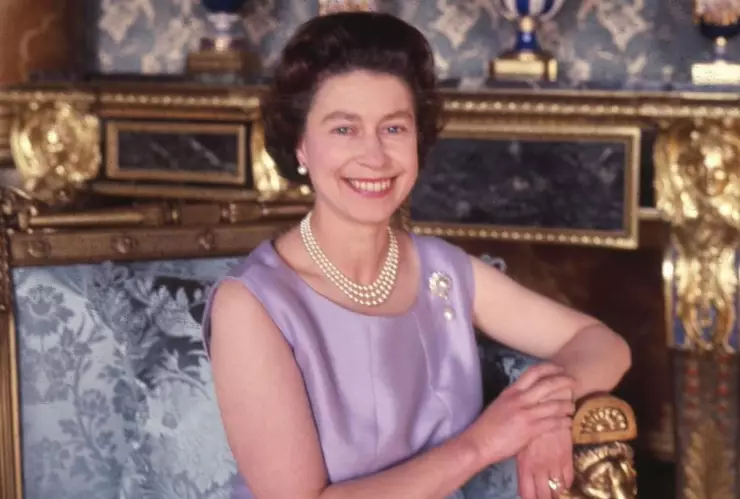 Documentos con las causas de la muerte de la Reina Isabel II