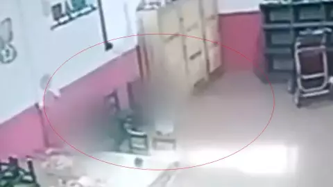 Bebé de 1 años recibe brutal golpiza en una guardería, VIDEO