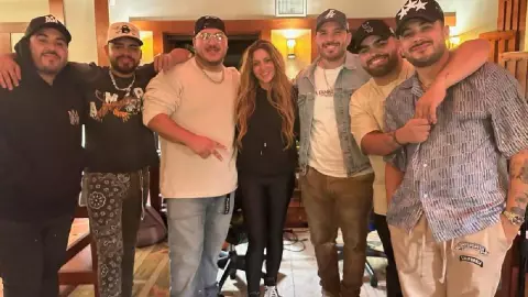 Nueva colaboración de Shakira con Grupo Frontera_ ¿Cuándo se estrena la canción ‘Entre paréntesis’