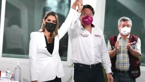 evelyn-salgado-registro-morena- (1).jpg